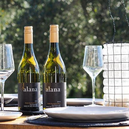 Pinot Longbox - Martinborough Holiday Home Exterior foto